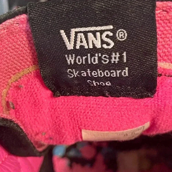 Vans- “off the wall “ worlds #1 skateboard shoe - Picture 5 of 8